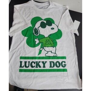 Adult size small peanuts st Patty's t-shirt